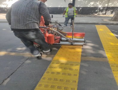 鸡西鸡西专业道路划线施工